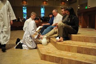 SJN Holy Thursday 2013 11.JPG