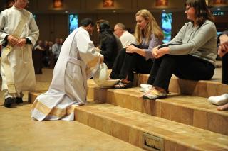 SJN Holy Thursday 2013 14.JPG