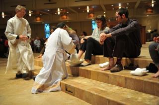 SJN Holy Thursday 2013 16.JPG