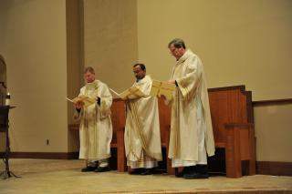 SJN Holy Thursday 2013 23.JPG