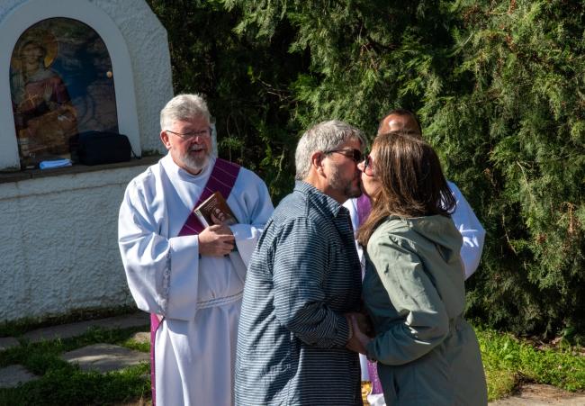 Mass at Lydia 3.jpg